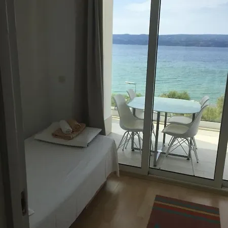 Apartament Anastazija Sea View *