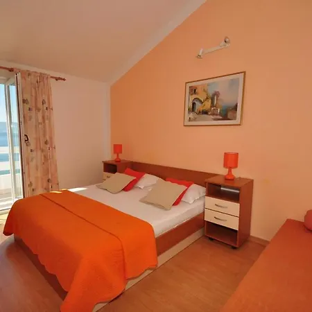 公寓 Anastazija Sea View 奥米什